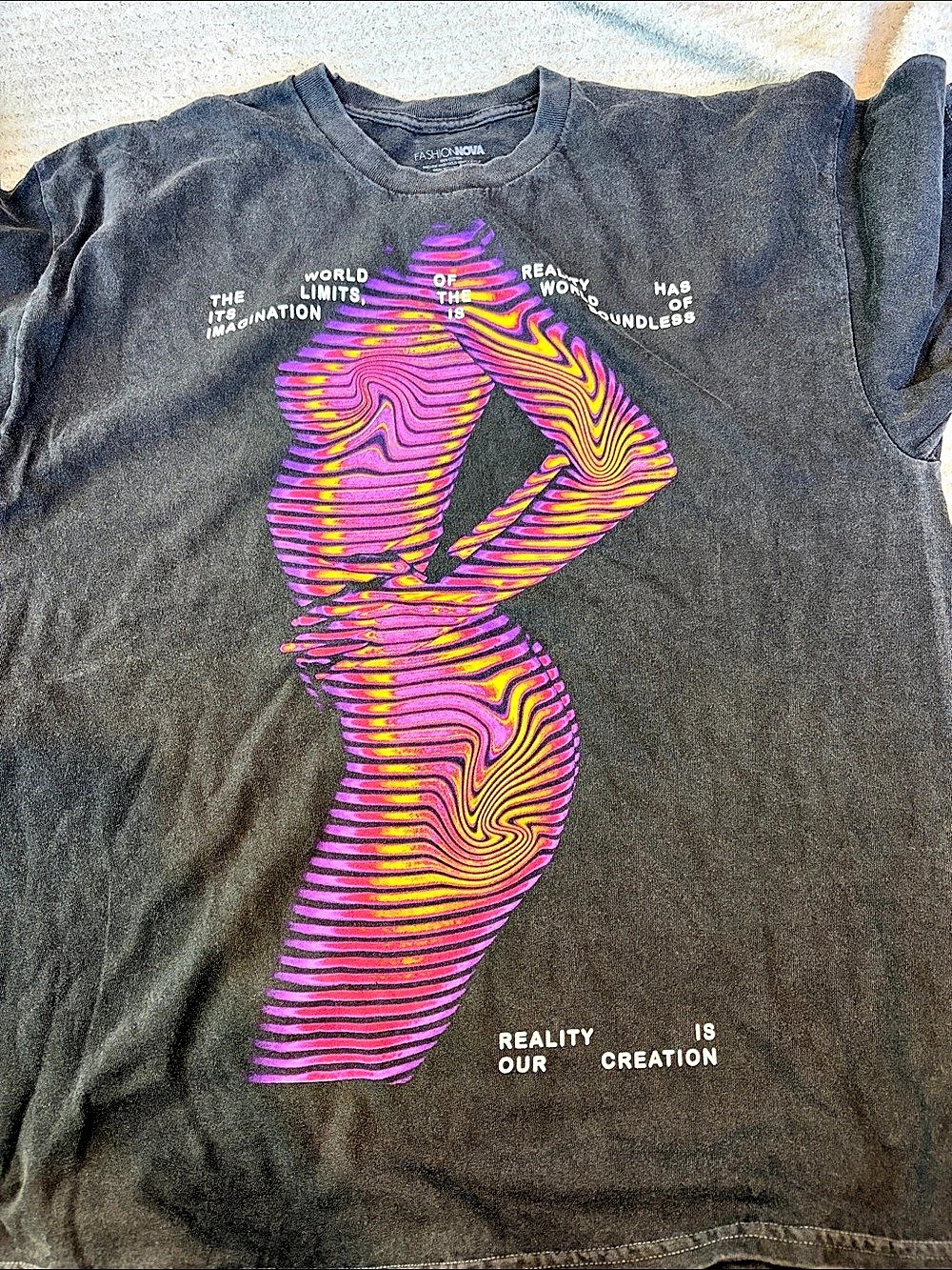 Fashion Nova Abstract Graphic Tee in Black & Pink